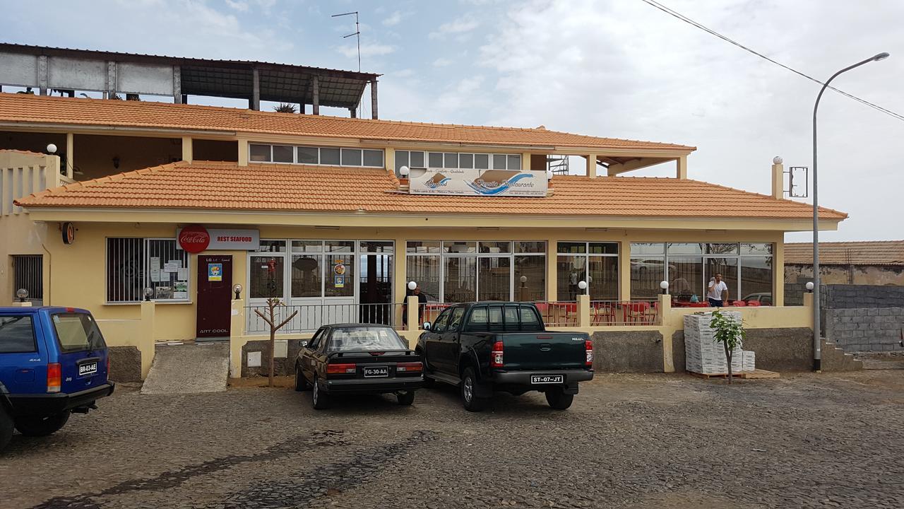 Hotel Ocean View & Restaurante Seafood Sao Filipe Exterior photo